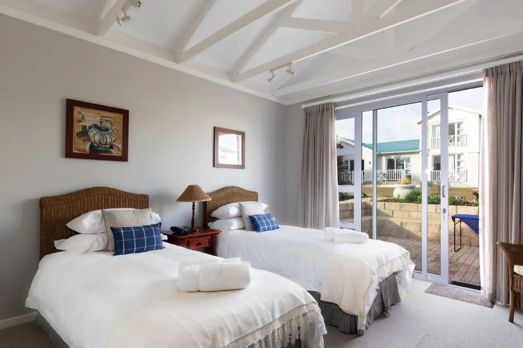 Photo of Bedroom in Pinnacle Point