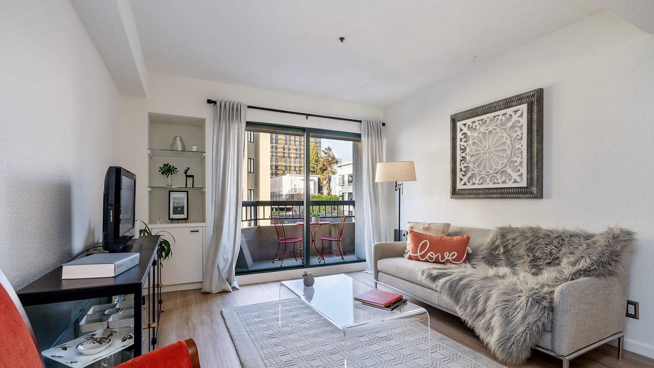 Photo of Livingroom in Fillmore District