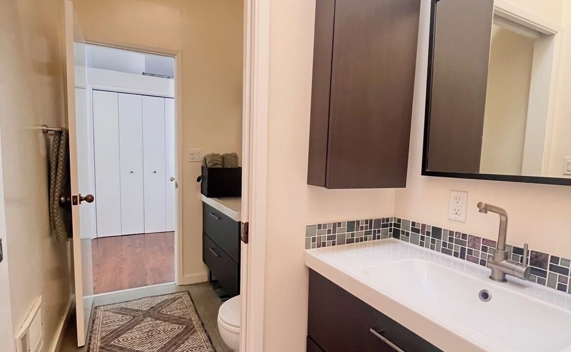 Photo of Bathroom in Albany