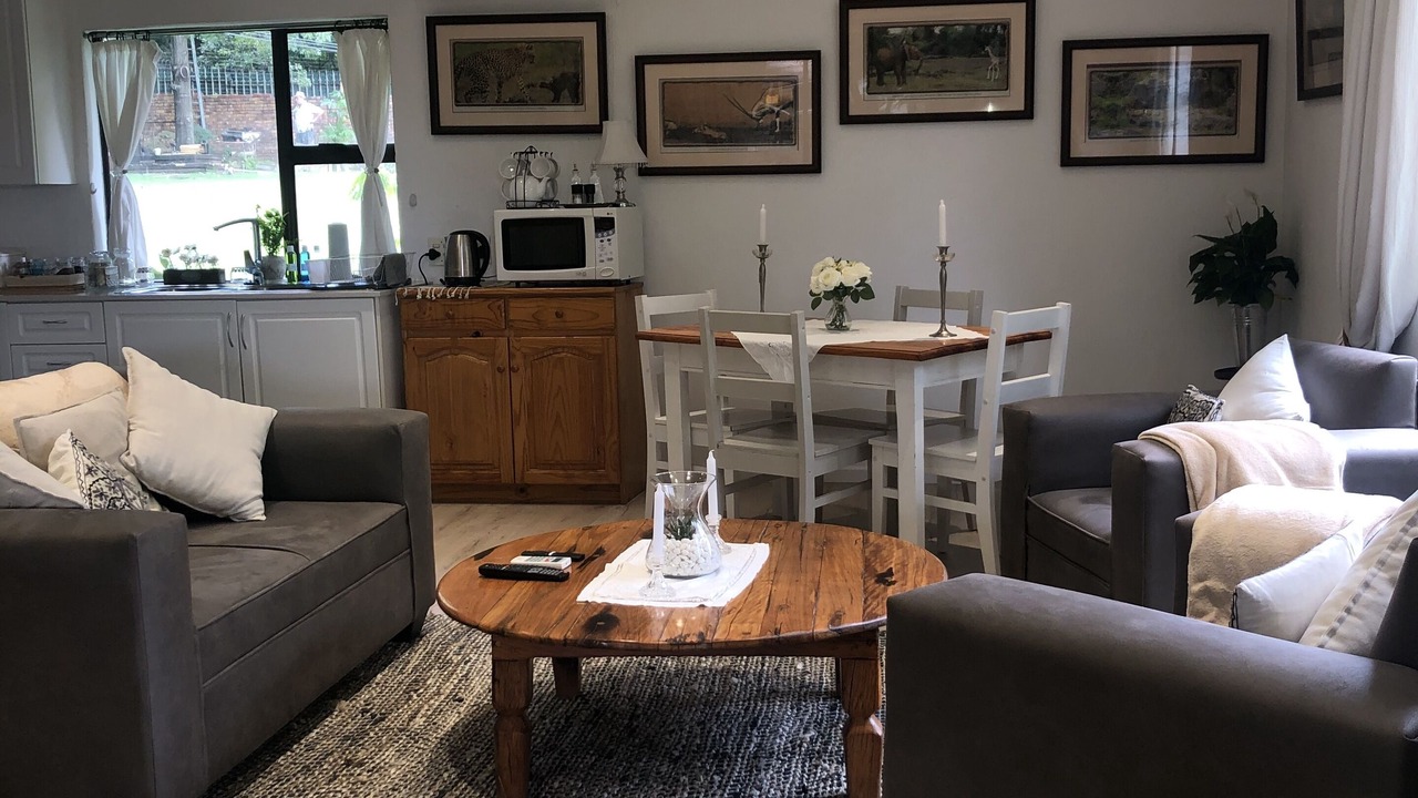 Photo of Livingroom in Greater Johannesburg Metropolitan Area