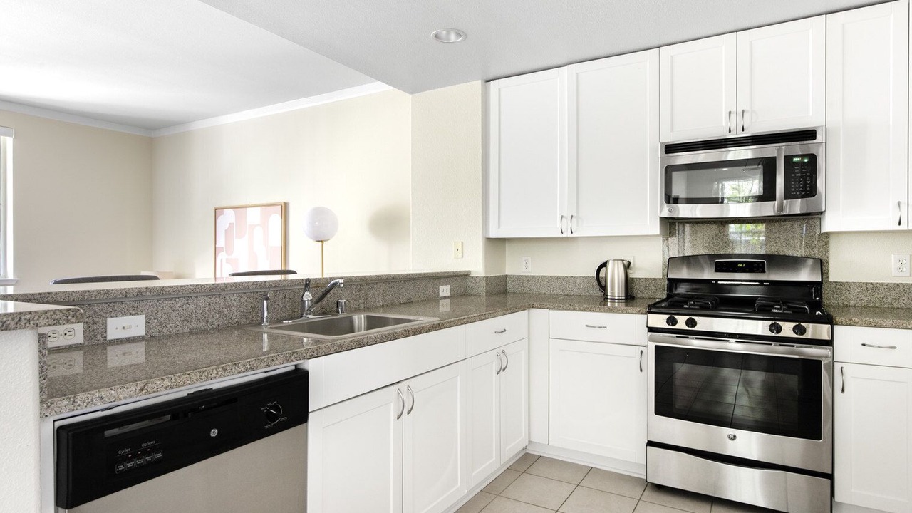Photo of Kitchen in Central San Mateo