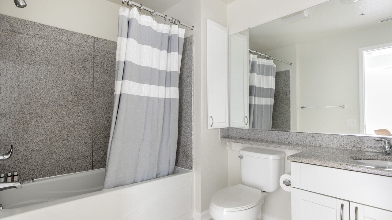 Photo of Bathroom in Central San Mateo