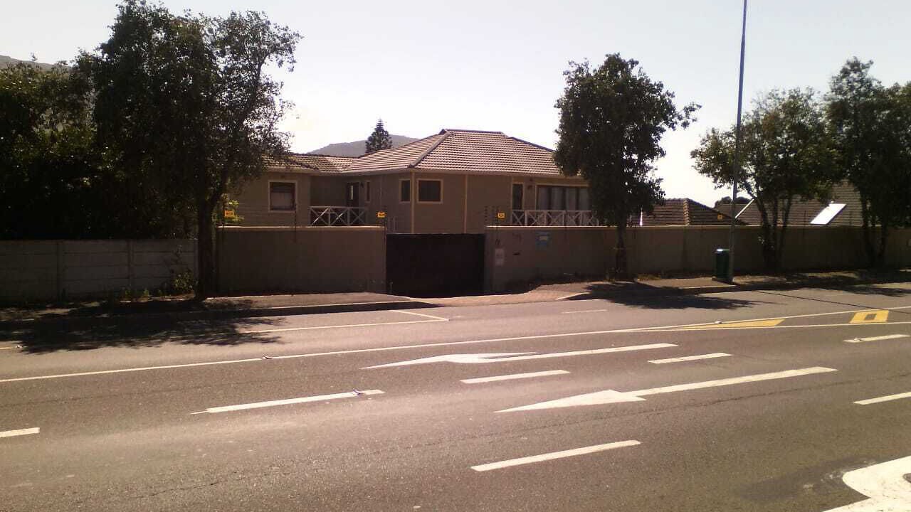 Photo of Outdoor in Redhill