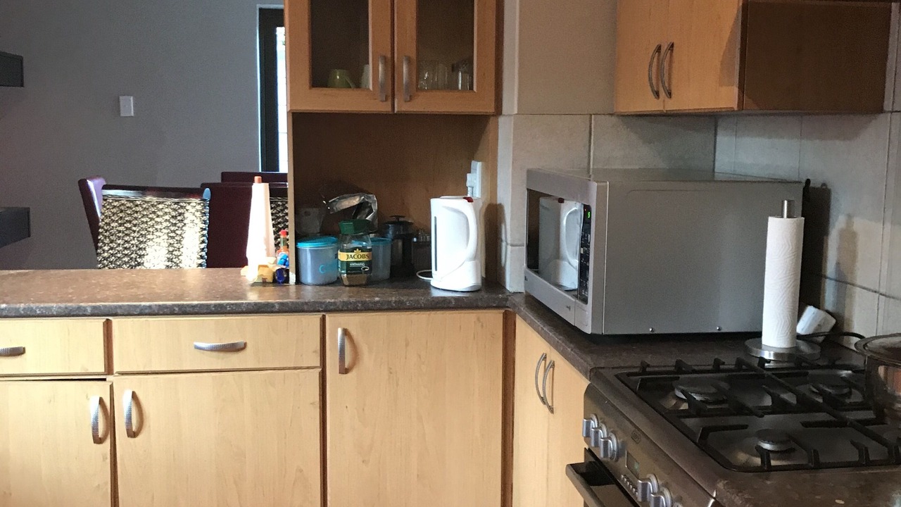 Photo of Kitchen in Redhill