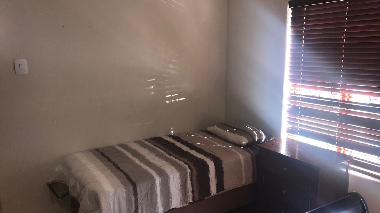 Photo of Bedroom in Redhill
