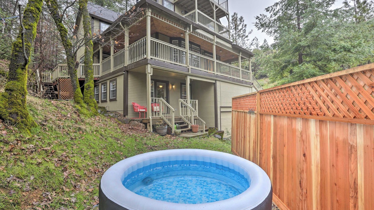 Photo of Patio Balcony in Applegate