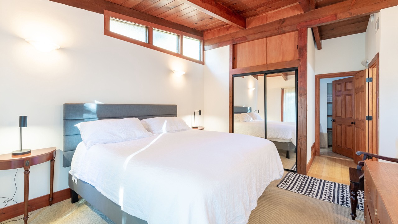 Photo of Bedroom in Berkeley