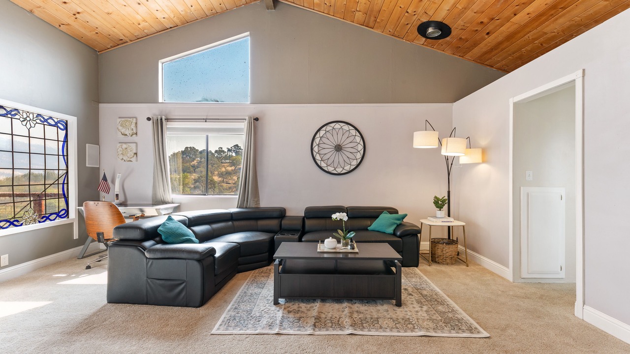 Photo of Livingroom in California Wine Country