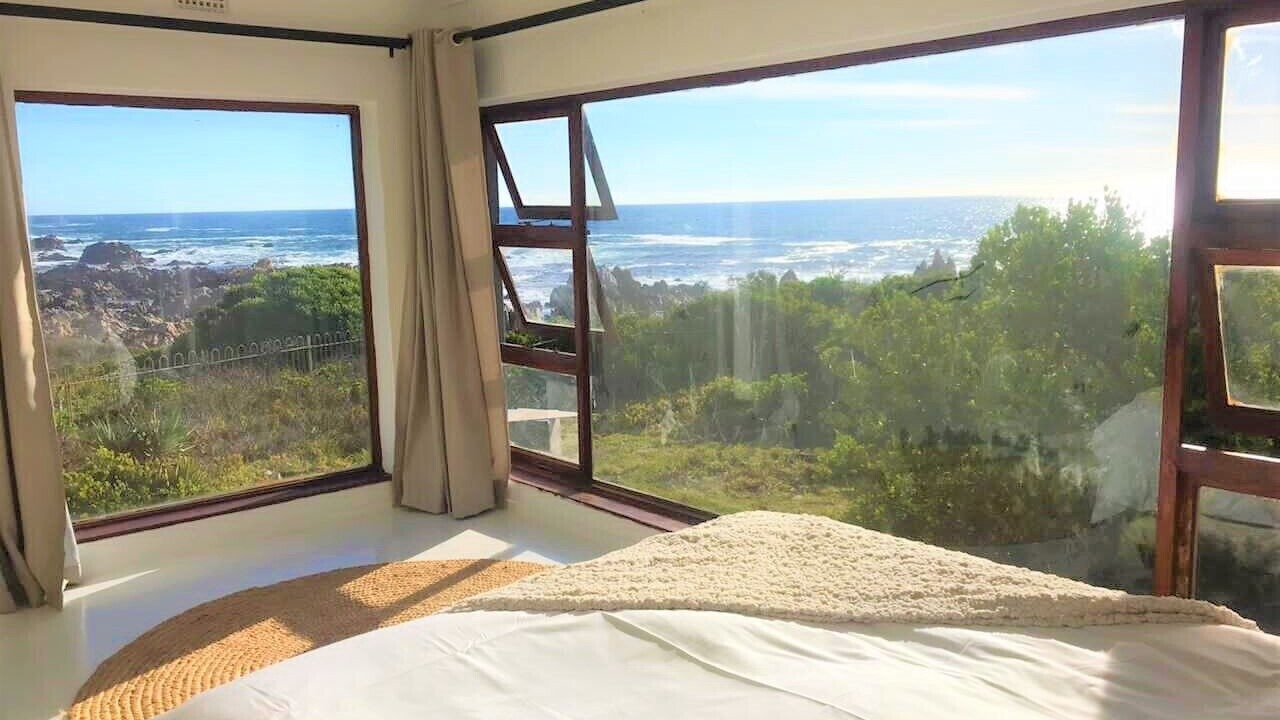 Photo of Bedroom in Rooiels