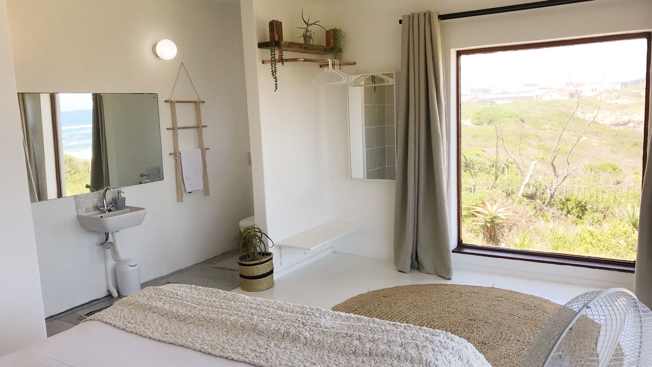Photo of Bedroom in Rooiels