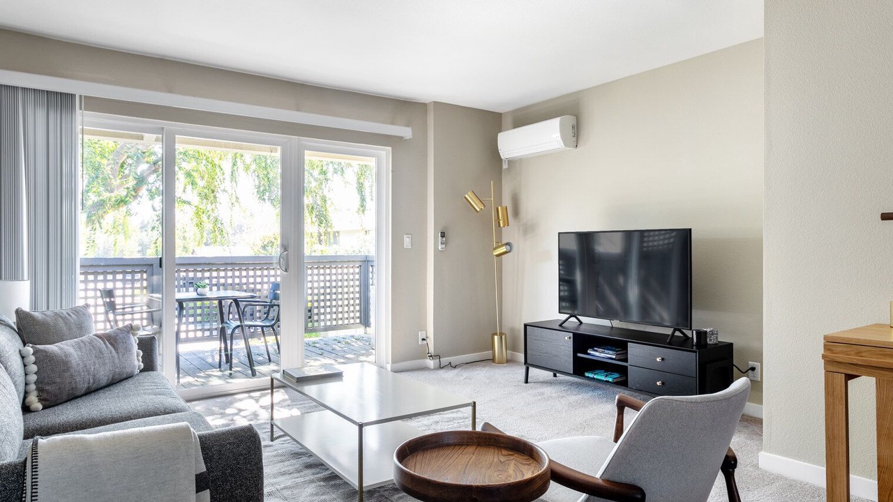 Photo of Livingroom in Cupertino