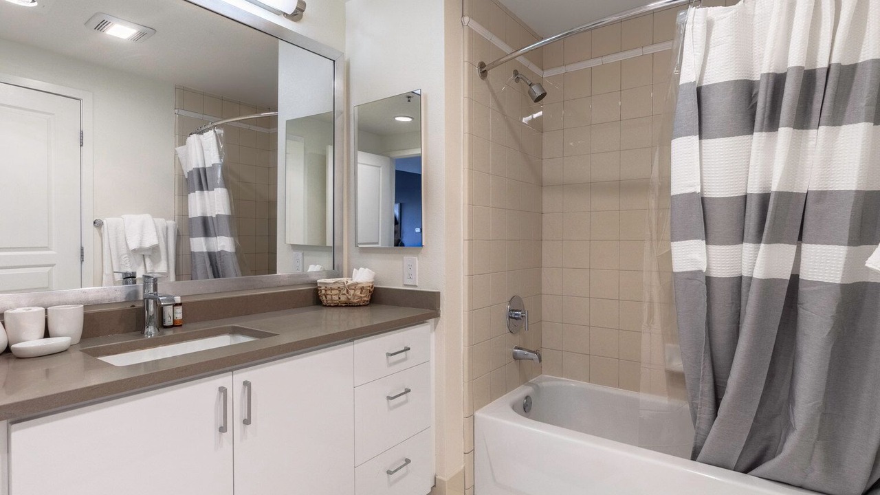 Photo of Bathroom in Mountain View