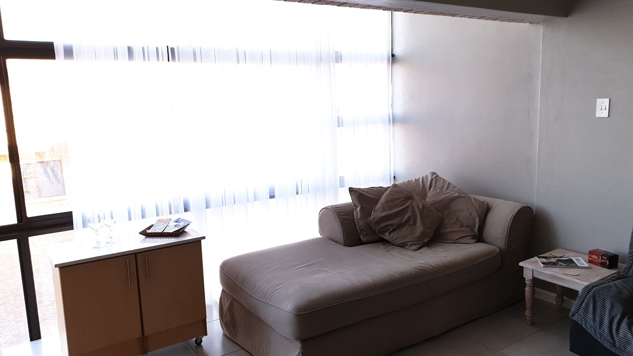 Photo of Livingroom in Jeffreys Bay