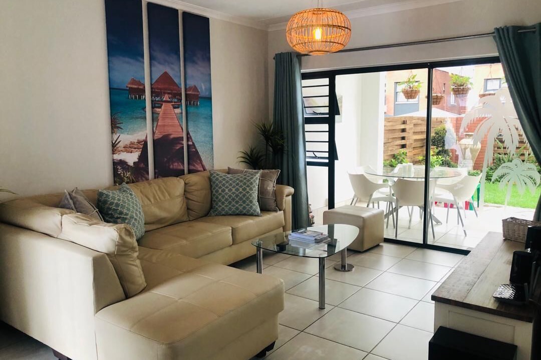 Photo of Livingroom in Tshwane