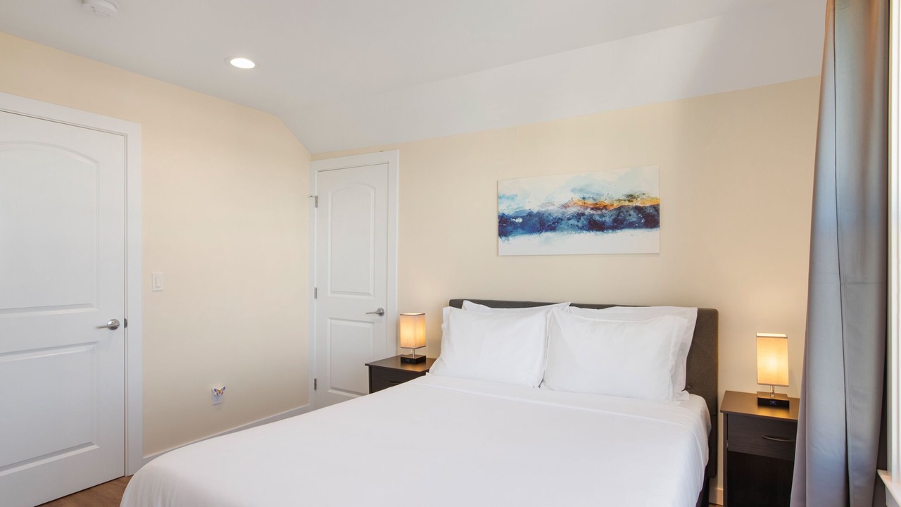 Photo of Bedroom in Daly City