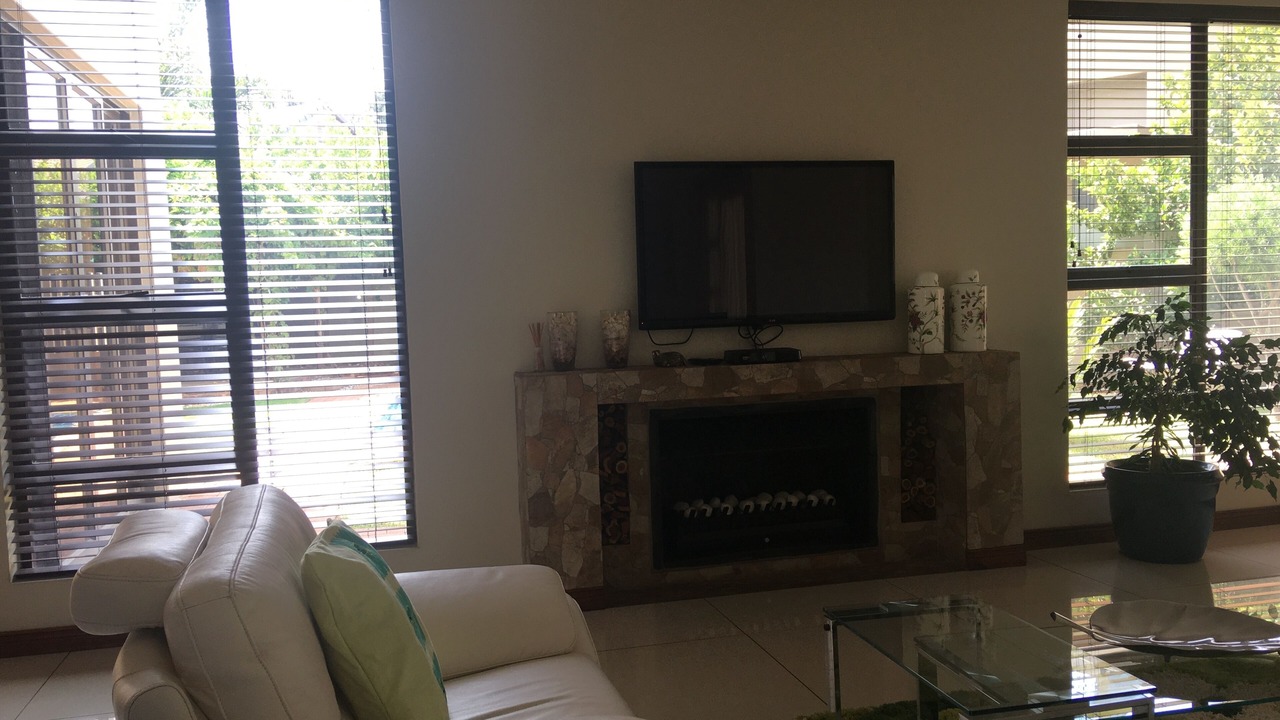 Photo of Livingroom in Centurion