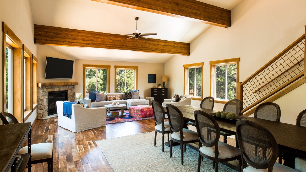 Photo of Livingroom in Truckee