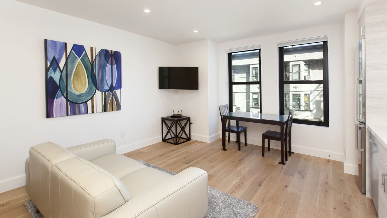Photo of Livingroom in Inner Mission