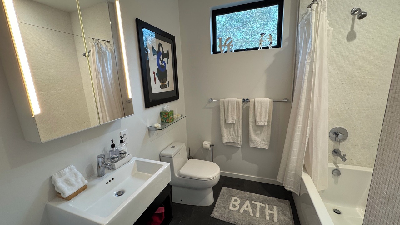 Photo of Bathroom in Kenwood