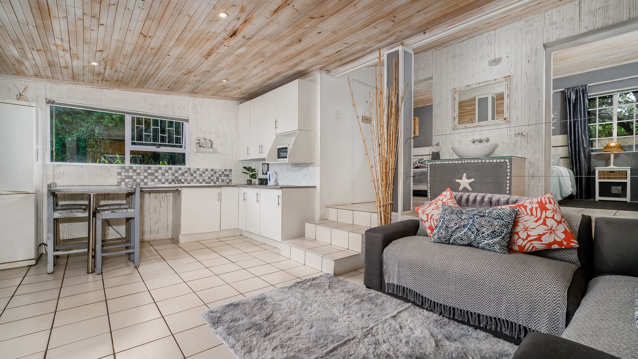 Photo of Livingroom in Port Elizabeth