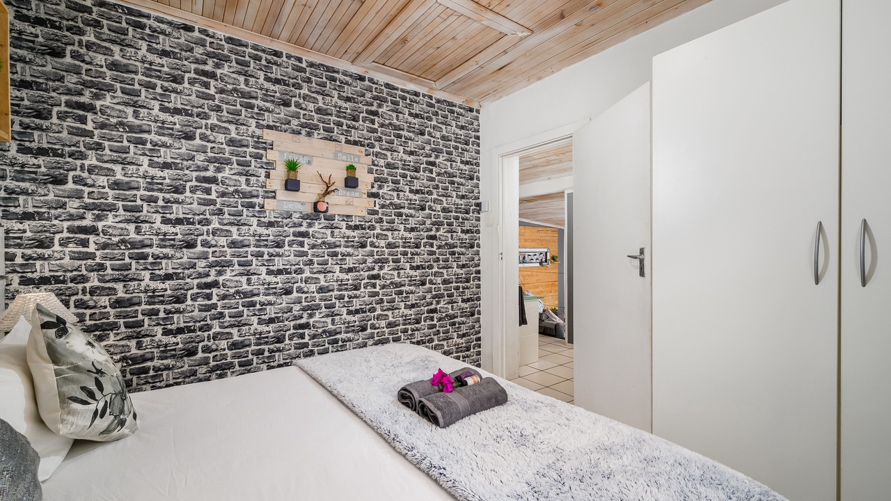 Photo of Bedroom in Port Elizabeth