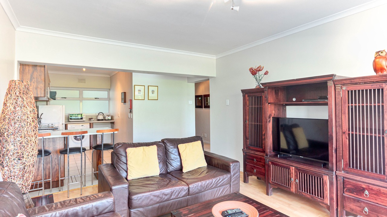 Photo of Livingroom in Mouille Point
