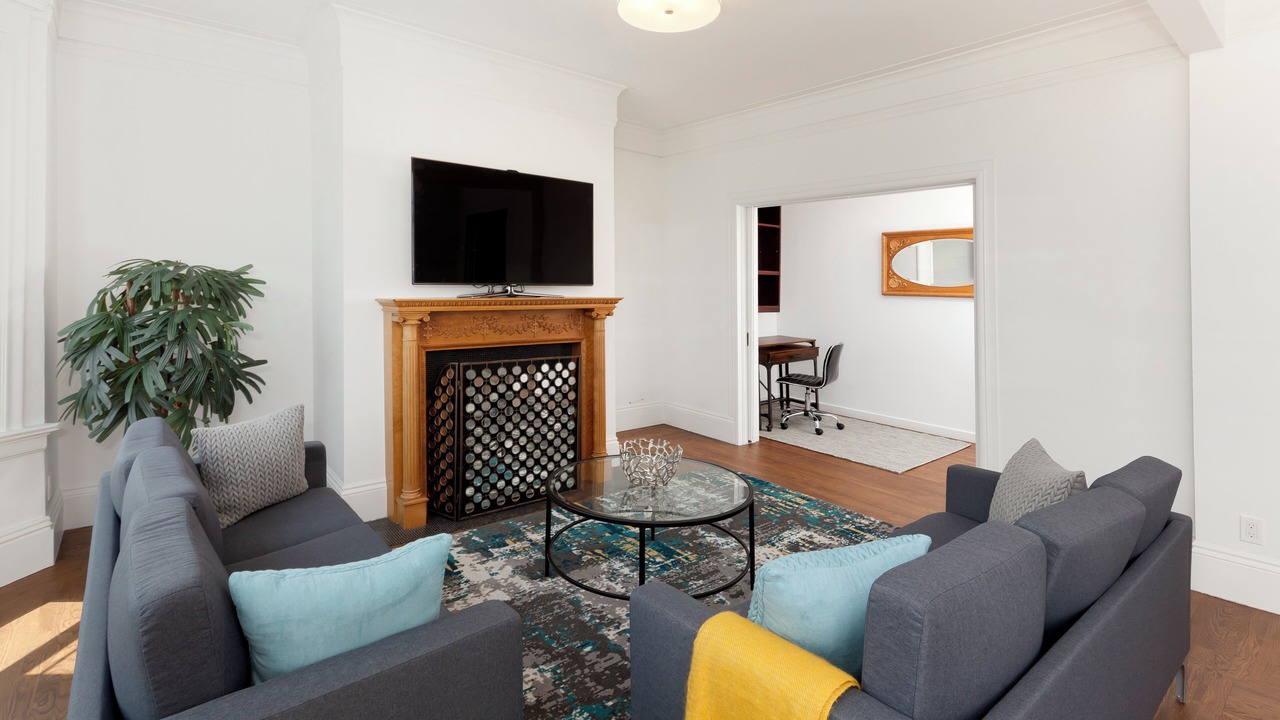 Photo of Livingroom in Dolores Heights