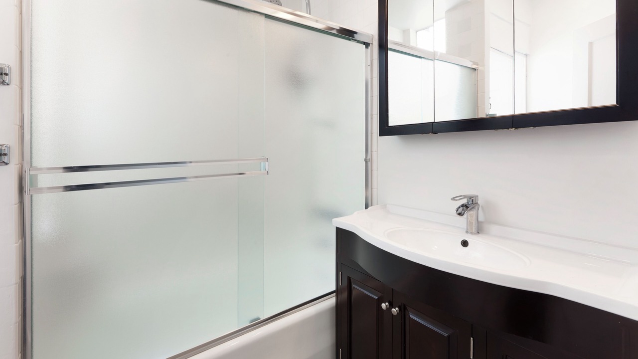Photo of Bathroom in Dolores Heights