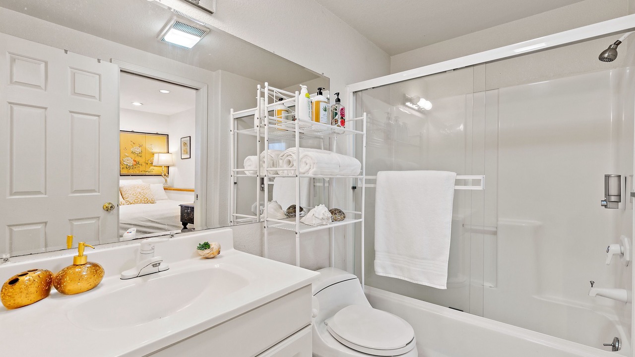 Photo of Bathroom in Castro Valley