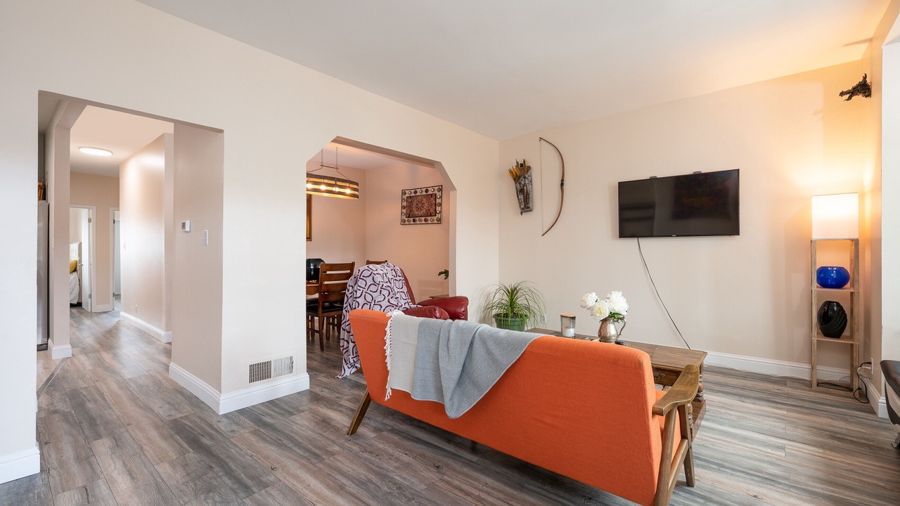 Photo of Livingroom in Outer Sunset