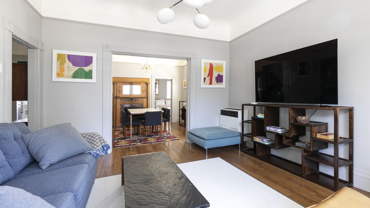 Photo of Livingroom in Inner Mission