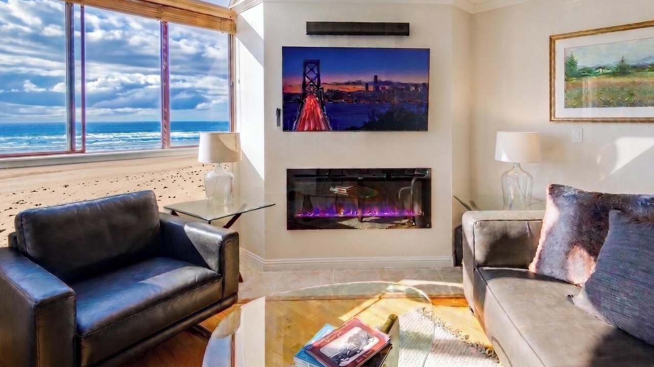 Photo of Livingroom in Outer Richmond