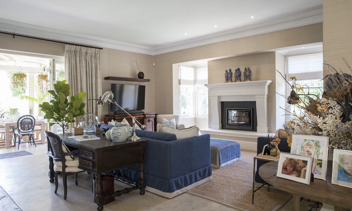 Photo of Livingroom in Bishopscourt