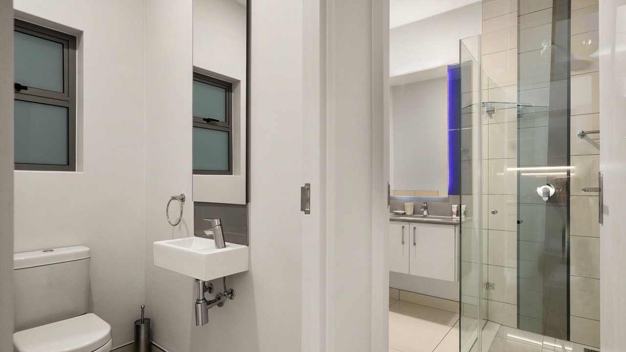 Photo of Bathroom in Greater Johannesburg Metropolitan Area