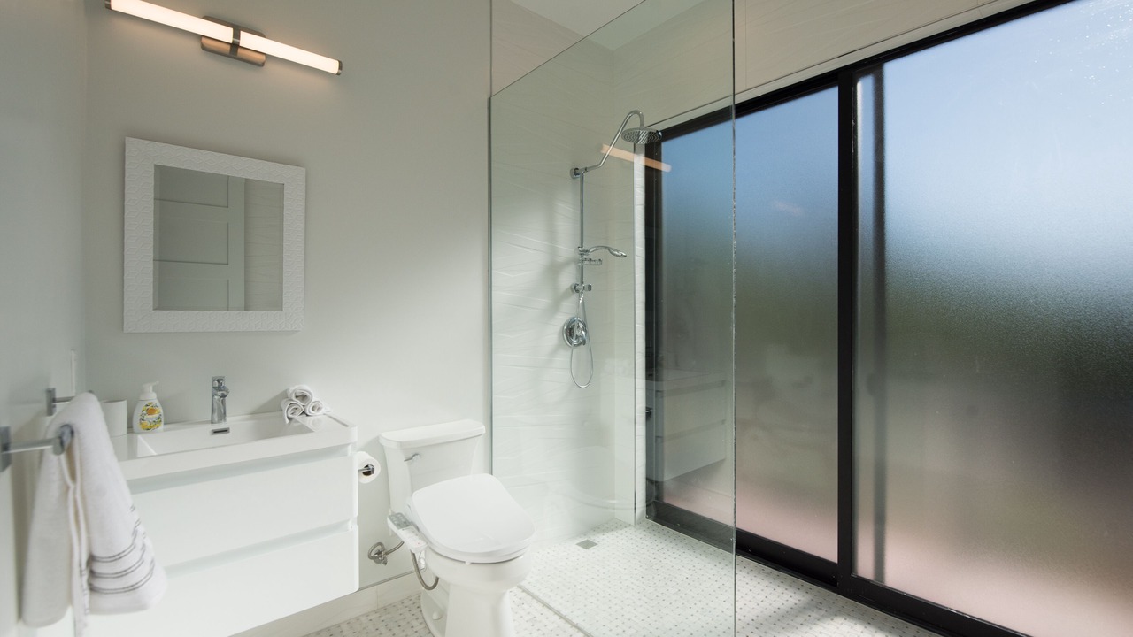 Photo of Bathroom in Kenwood