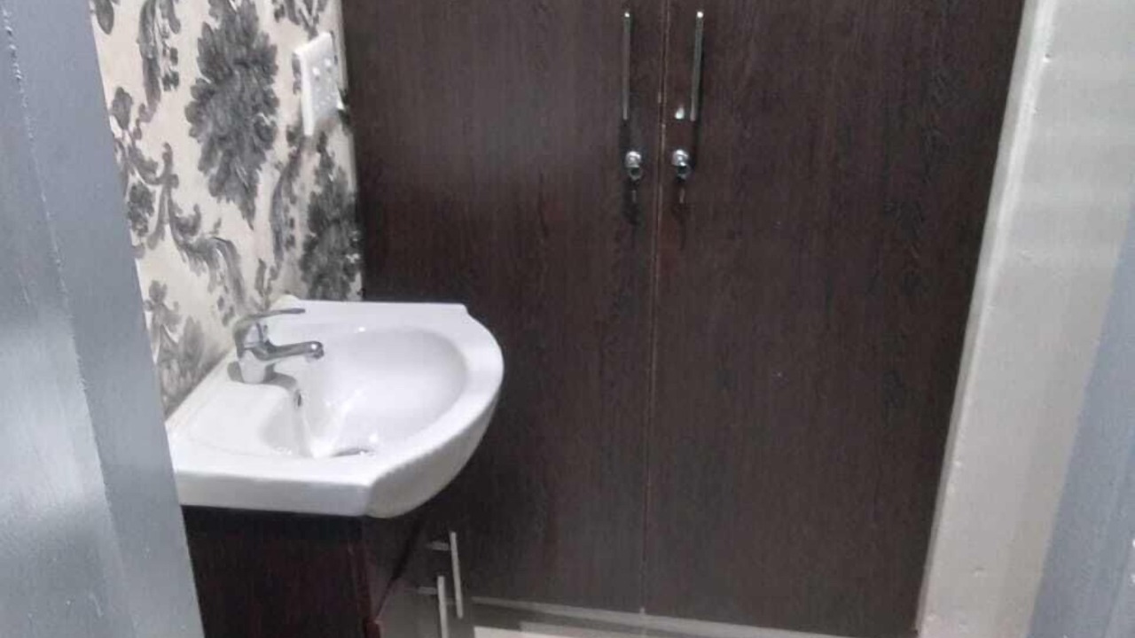 Photo of Bathroom in Greater Johannesburg Metropolitan Area