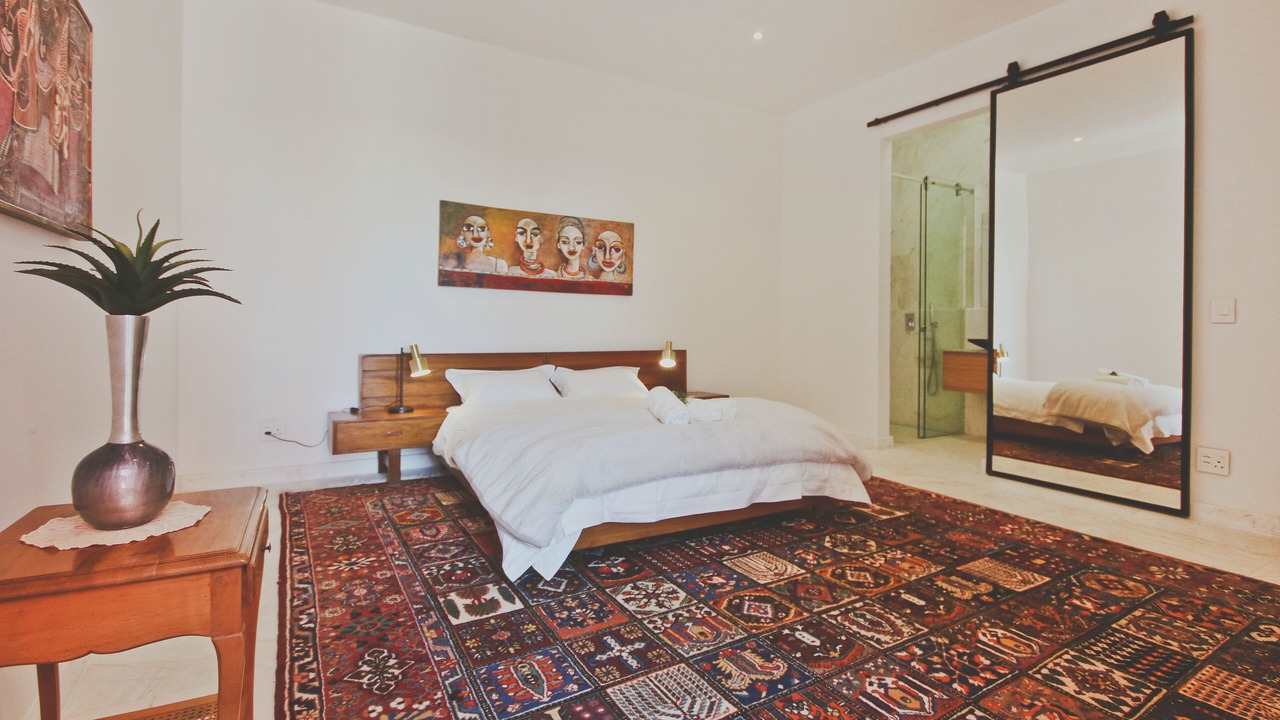 Photo of Bedroom in Mountainside