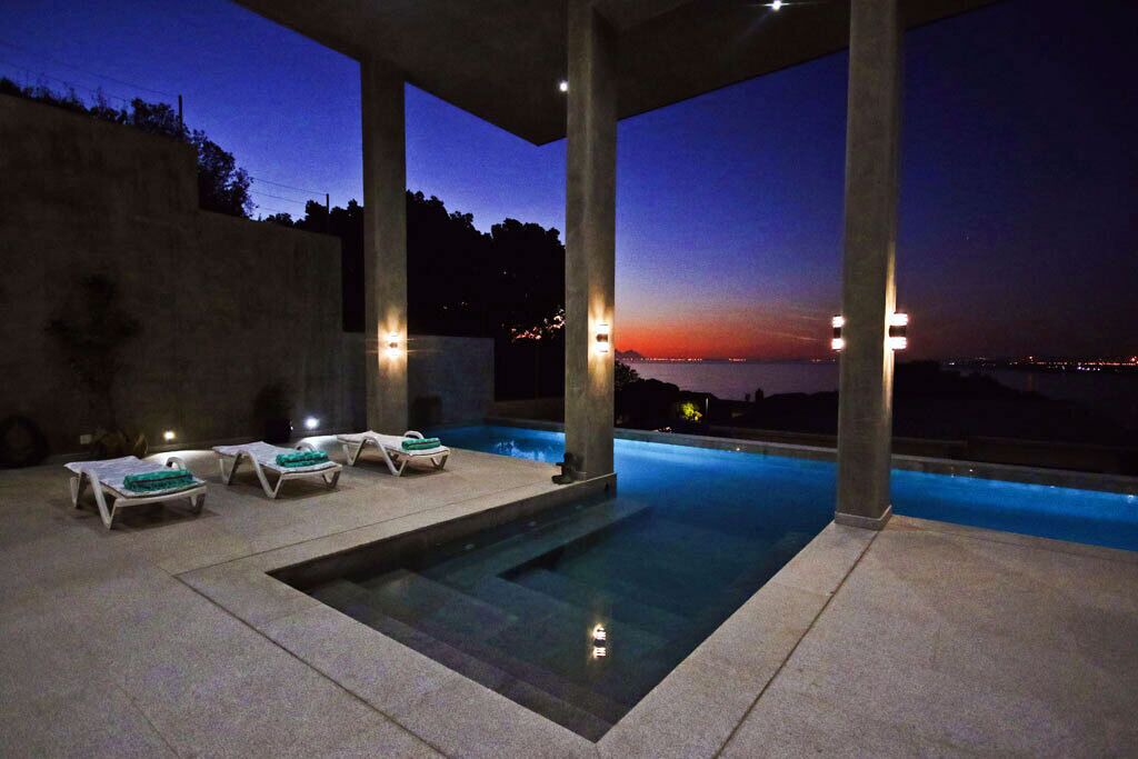 Photo of Outdoor in Mountainside