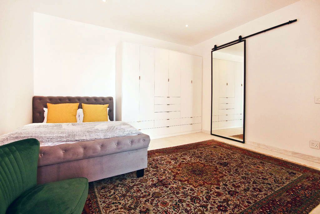 Photo of Bedroom in Mountainside