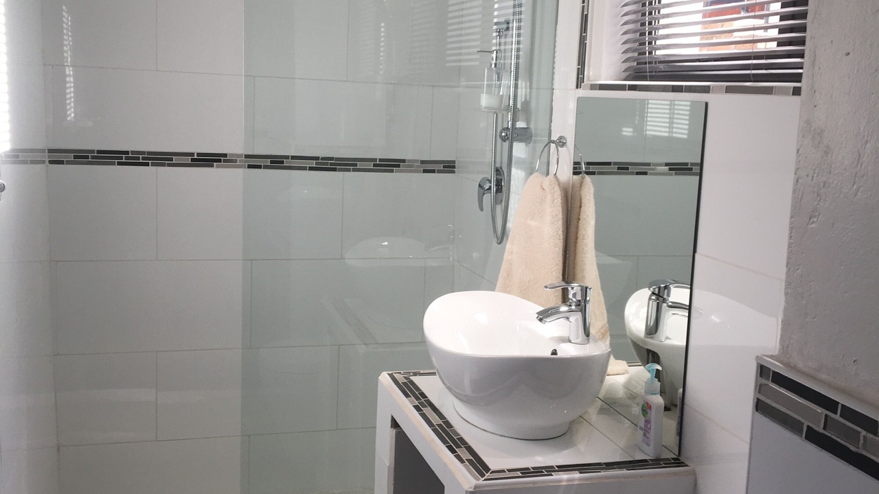 Photo of Bathroom in Montagu