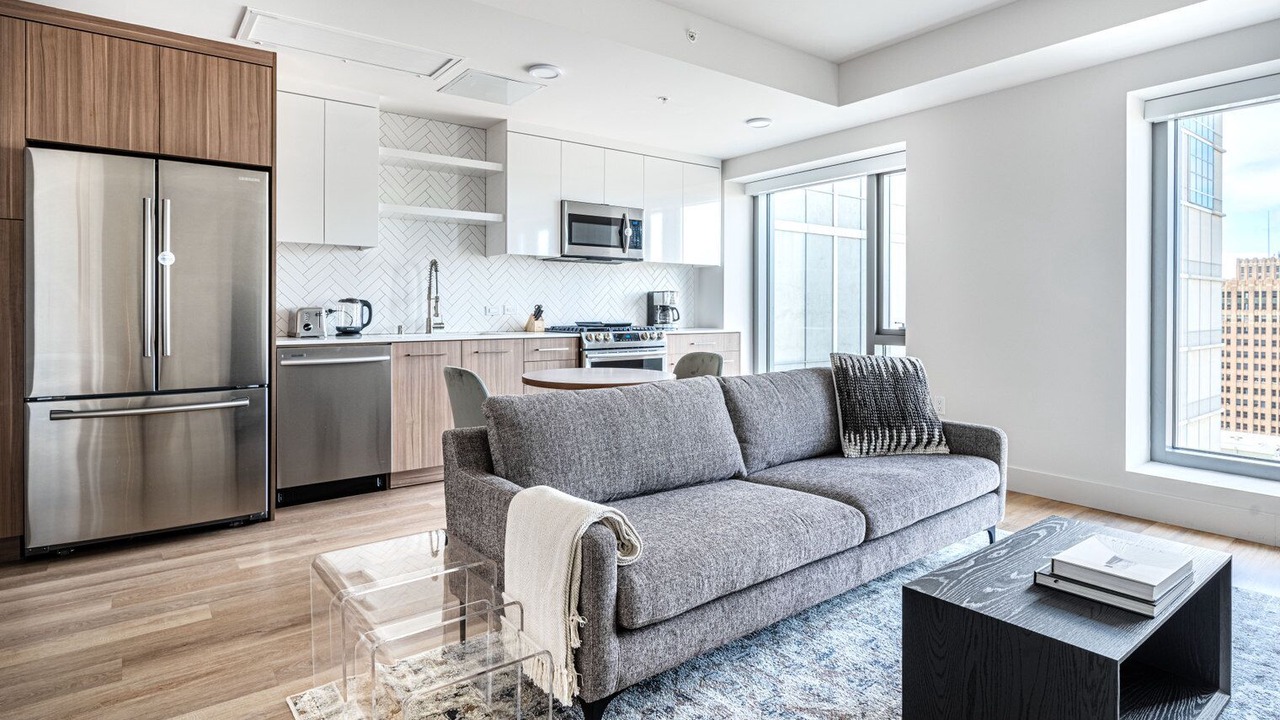 Photo of Livingroom in Downtown Oakland