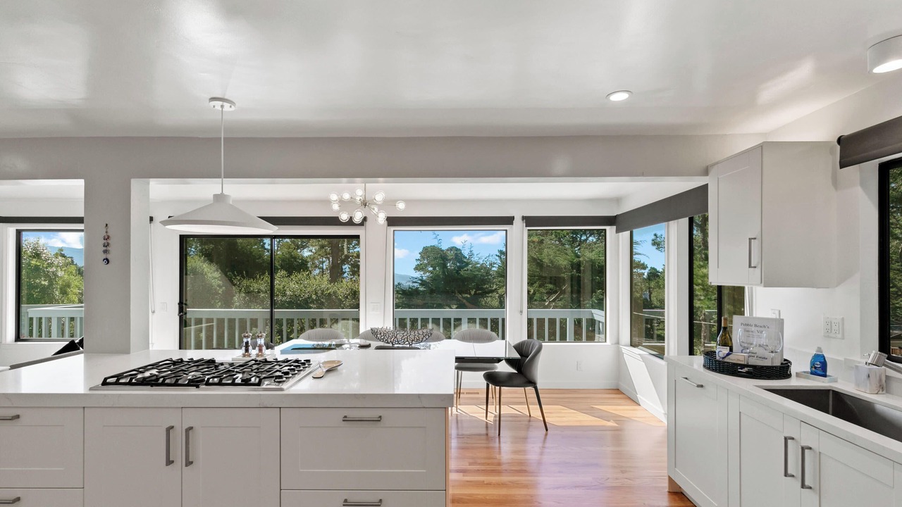 Photo of Kitchen in Del Monte Forest