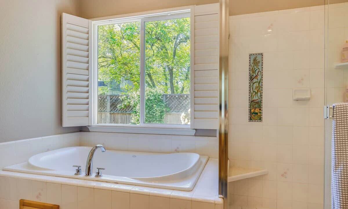 Photo of Bathroom in Scenic Brush Creek