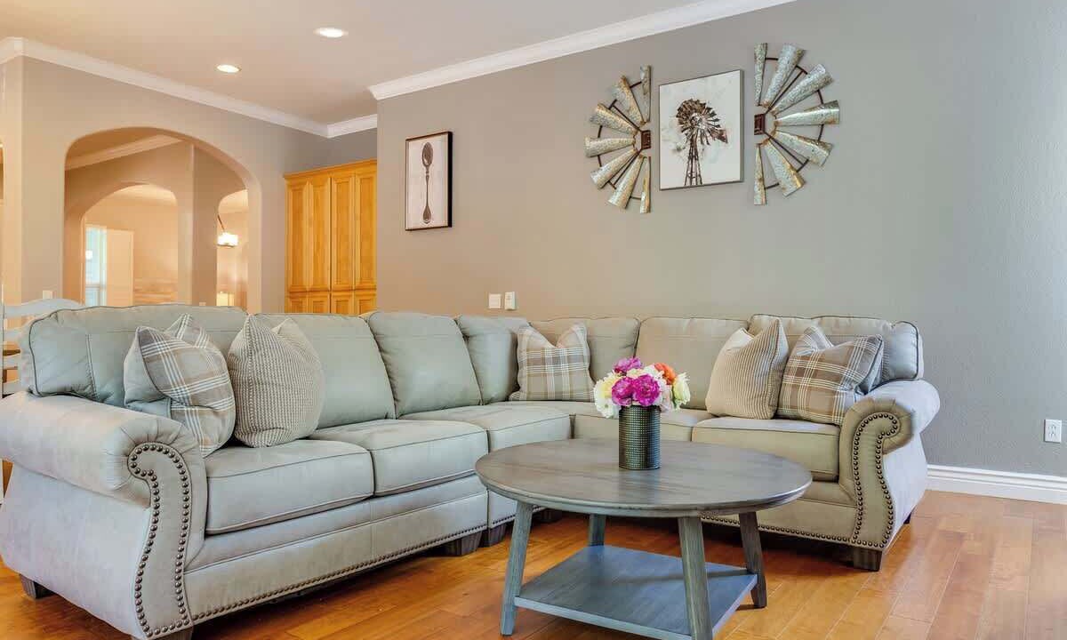 Photo of Livingroom in Scenic Brush Creek