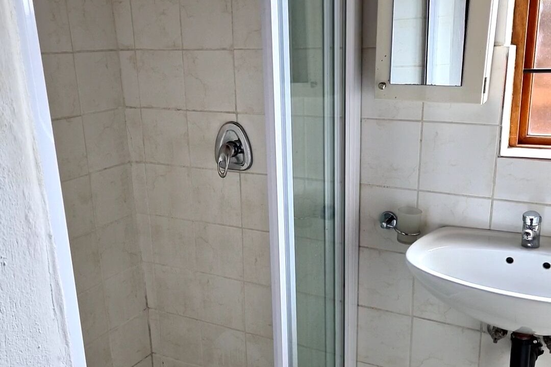 Photo of Bathroom in Greater Johannesburg Metropolitan Area