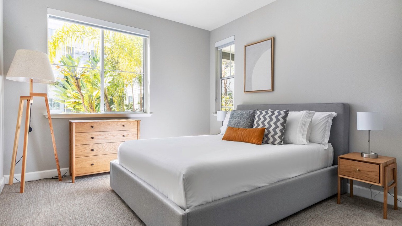 Photo of Bedroom in Central San Mateo