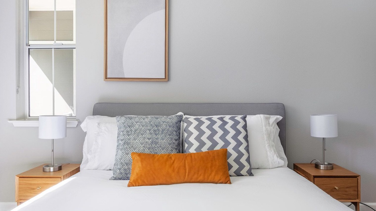Photo of Bedroom in Central San Mateo