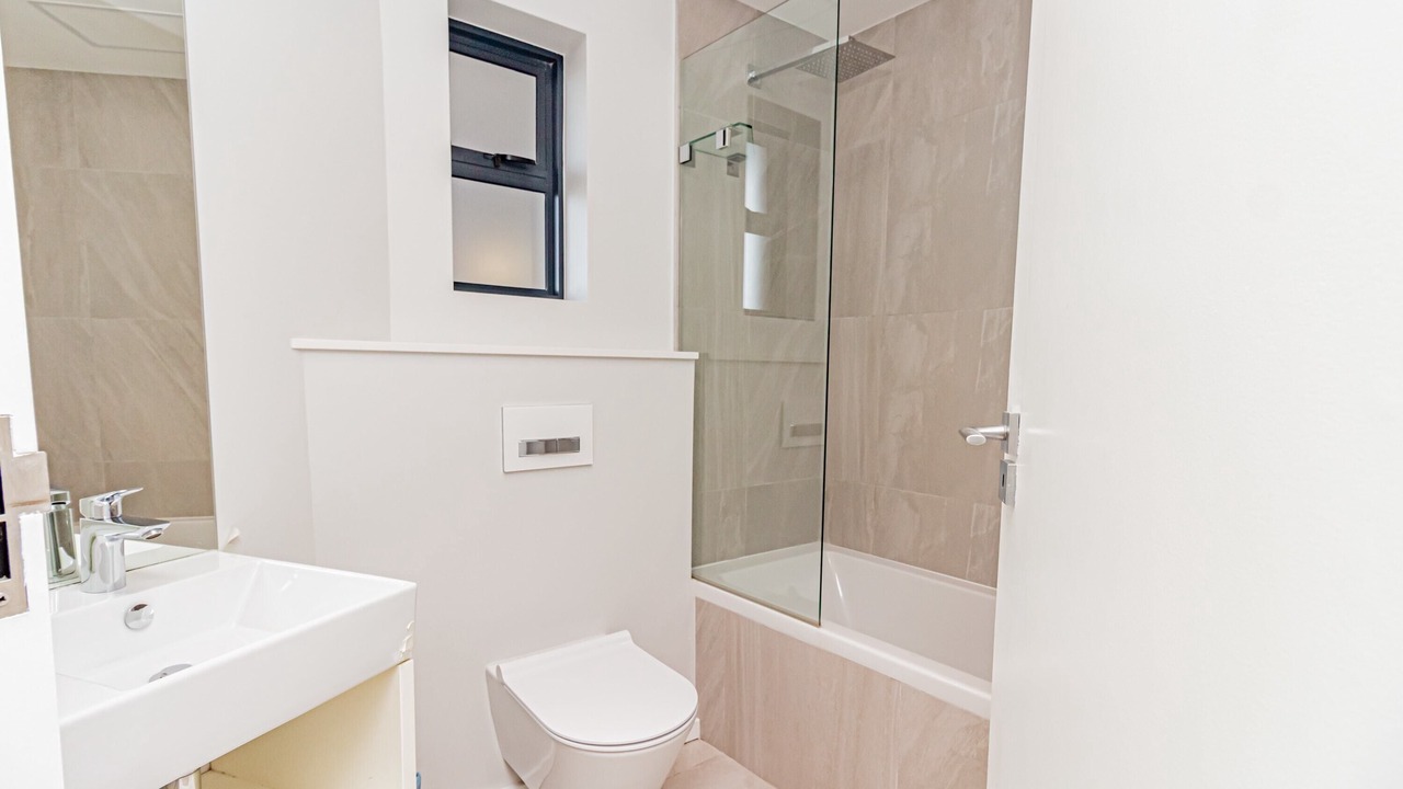 Photo of Bathroom in Three Anchor Bay