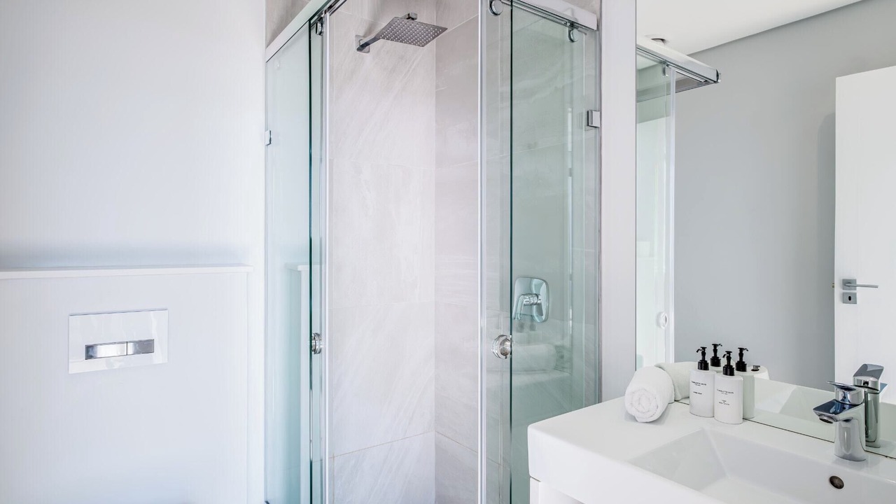 Photo of Bathroom in Three Anchor Bay