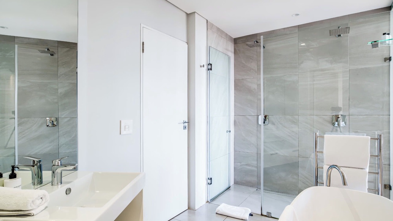 Photo of Bathroom in Three Anchor Bay